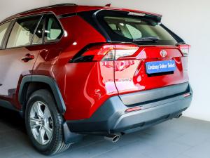 Toyota RAV4 2.0 GX auto - Image 8