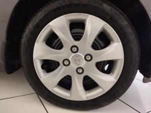 Hyundai i10 1.1 Motion auto - Image 13