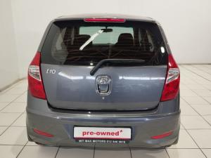 Hyundai i10 1.1 Motion auto - Image 5