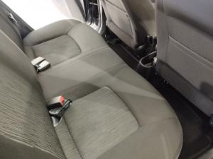 Hyundai i10 1.1 Motion auto - Image 9