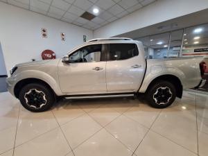 Nissan Navara 2.5DDTi double cab LE - Image 2