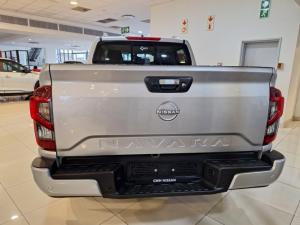 Nissan Navara 2.5DDTi double cab LE - Image 4