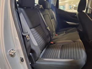 Nissan Navara 2.5DDTi double cab LE - Image 9