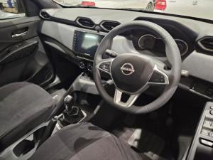 Nissan Magnite 1.0 Visia auto - Image 4