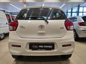 Toyota Vitz 1.0 XR manual - Image 5