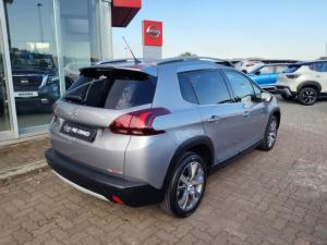 Peugeot 2008 1.2T Allure auto - Image 3