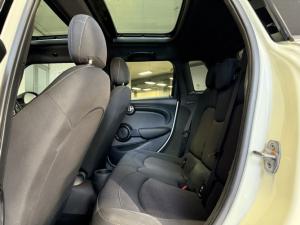 MINI Hatch Cooper Hatch 3-door - Image 13