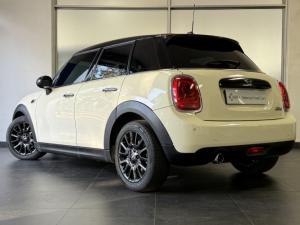 MINI Hatch Cooper Hatch 3-door - Image 6