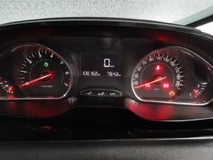 Peugeot 208 1.2 Active - Image 11