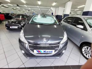 Peugeot 208 1.2 Active - Image 4