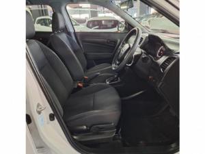 Toyota Urban Cruiser 1.5 XS auto - Image 8