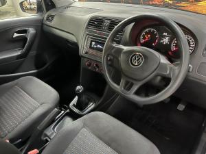 Volkswagen Polo Vivo hatch 1.4 Trendline - Image 4
