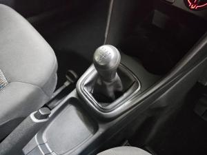 Volkswagen Polo Vivo hatch 1.4 Trendline - Image 8