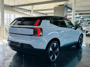 Volvo EX30 Ultra Twin Motor Performance - Image 8