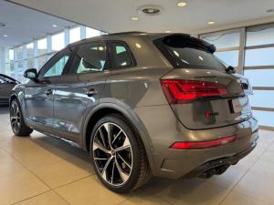 Audi SQ5 TFSI quattro Black Edition - Image 2
