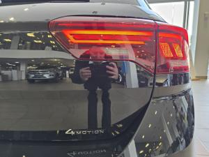 Volkswagen T-Roc 2.0TSI 4Motion R-Line - Image 17