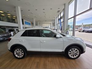 Volkswagen T-Roc 2.0TSI 4Motion Design - Image 7