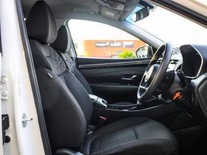 Hyundai Tucson 2.0 Premium - Image 11