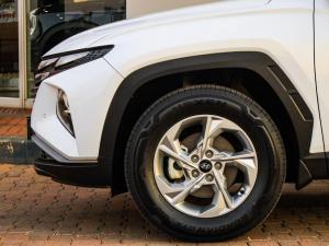 Hyundai Tucson 2.0 Premium - Image 8