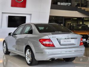 Mercedes-Benz C-Class C200 Avantgarde auto - Image 4