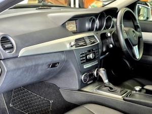 Mercedes-Benz C-Class C200 Avantgarde auto - Image 9