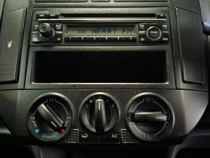 Volkswagen Polo 1.4 Trendline - Image 13
