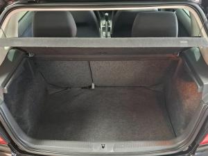 Volkswagen Polo 1.4 Trendline - Image 9
