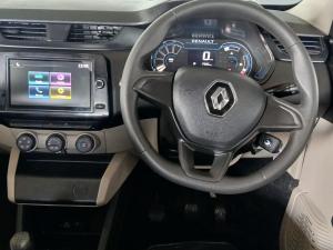 Renault Triber 1.0 Life - Image 11