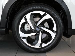 Subaru Forester 2.0i S ES - Image 27