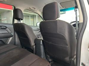 Isuzu D-Max 250 double cab Hi-Ride - Image 17