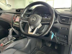 Nissan X-Trail 2.5 4x4 Tekna - Image 11