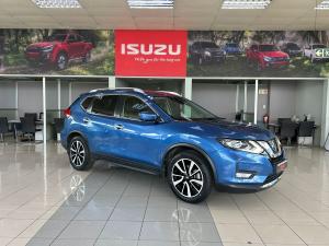 Nissan X-Trail 2.5 4x4 Tekna - Image 1