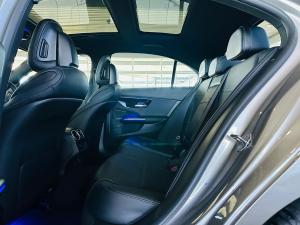 Mercedes-Benz C-Class C200 Avantgarde - Image 12