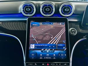 Mercedes-Benz C-Class C200 Avantgarde - Image 9