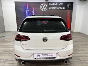 Volkswagen Golf GTI - Image 5