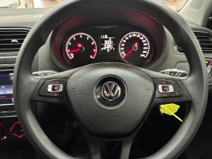 Volkswagen Polo Vivo hatch 1.4 Comfortline - Image 8
