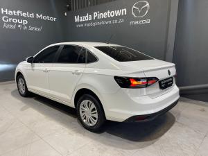 Volkswagen Polo sedan 1.6 manual - Image 5