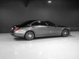 Mercedes-Benz S-Class S560 L - Image 23