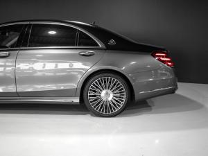 Mercedes-Benz S-Class S560 L - Image 4