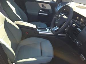 Mercedes-Benz GLA GLA200 Progressive - Image 6
