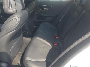 Mercedes-Benz C-Class C200 Avantgarde - Image 9