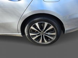 Mercedes-Benz A-Class A200 sedan Progressive - Image 5