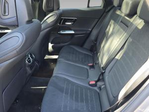 Mercedes-Benz GLC GLC300d 4Matic Avantgarde - Image 9