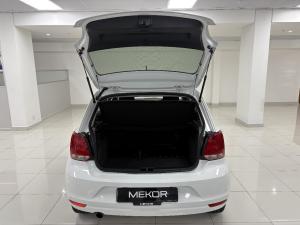 Volkswagen Polo Vivo hatch 1.4 Comfortline - Image 10