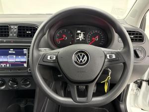 Volkswagen Polo Vivo hatch 1.4 Comfortline - Image 13