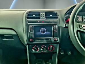 Volkswagen Polo Vivo hatch 1.4 Comfortline - Image 13