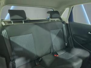 Volkswagen Polo Vivo hatch 1.4 Comfortline - Image 14
