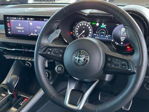 Alfa Romeo Tonale 1.5T Hybrid Veloce - Image 19