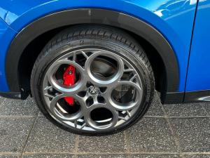 Alfa Romeo Tonale 1.5T Hybrid Veloce - Image 5