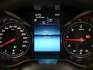 Mercedes-Benz GLC GLC300d 4Matic - Image 15